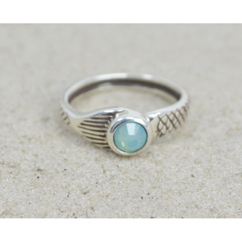 Atoichi - Mako Mermaids Moonring #makomermaids #h2ojustaddwater #mako  #makoisland #moonring